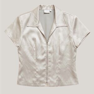 Savannah Satin Blouse in Light Silver